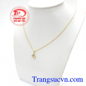 Bộ dây chuyền vàng tây chất lượng cao,Bộ dây chuyền kết hợp độc đáo mang đến nét dịu dàng và sang trọng cho người đeo