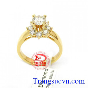 Nhẫn Nữ Kim Cương Đẳng Cấp đính kim cương thiên nhiên chế tác độc đáo, sắc nét dành cho phái đẹp