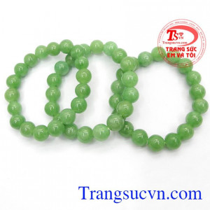 Chuỗi hạt tay ngọc.