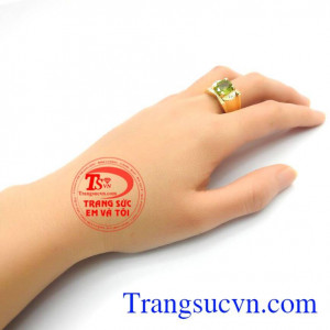 Nhẫn nam đẹp peridot