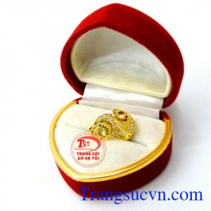 Hoa tai thời trang giá rẻ thương hiệu Em và Tôi đảm bảo về chất lượng vàng. Hoa tai thời trang giá rẻ vàng 10k giao hàng trên toàn quốc.