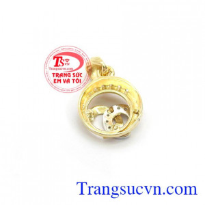 Mặt dây chuyền đẹp vàng tây bảo hành 12 tháng, giao hàng nhanh trên toàn quốc.