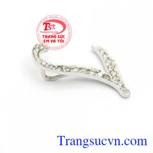 Sản phẩm mặt dây chữ L vàng trắng trẻ trung, sang trọng, bảo hành 12 tháng, giao hàng nhanh trên toàn quốc,Mặt dây chữ L vàng trắng