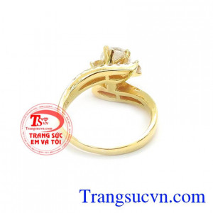 Nhẫn nữ vàng 18k dành cho phái đẹp, đeo hợp thời trang và quý phái