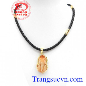 Mặt dây tì hưu sang trọng