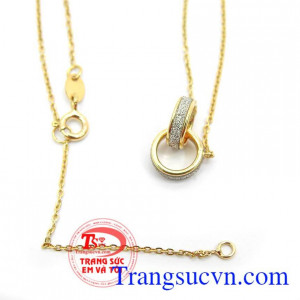 Bộ dây chuyền xinh xắn