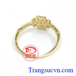 Nhẫn nữ vàng tây dành cho phái đẹp phù hợp làm quà tặng sinh nhật hoặc trong các dịp ý nghĩa