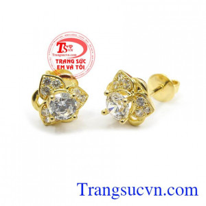 Hoa tai sang trọng bảo hành 6 tháng, giao hàng nhanh trên toàn quốc. Hoa tai sang trọng