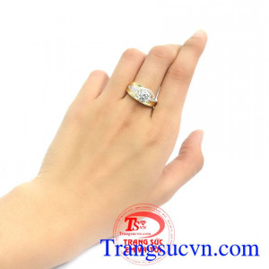 Nhẫn Nữ Đính Đá Cá Tính