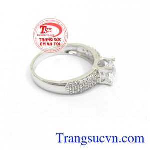 Nhẫn nữa thương hiệu Em Và Tôi uy tín, chất lượng, giao hàng toàn quốc