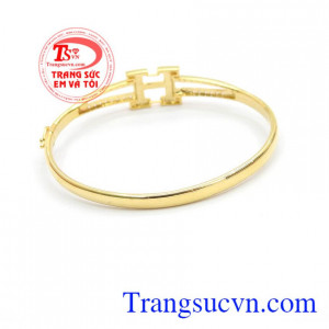 Vòng tay chữ H bảo hành 6 tháng, giao hàng trên toàn quốc. 