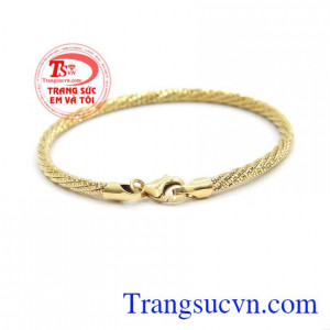 Vòng tay Italy xinh xắn là sản phẩm được nhập khẩu từ Italy. 