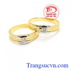 Hạnh phúc đôi khi chỉ đơn giản là chọn đúng người để trao yêu thương, tin tưởng và cùng nhau đi hết chặng đường dài