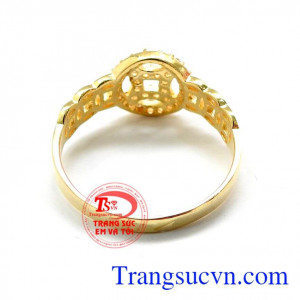 Nhẫn kim tiền may mắn