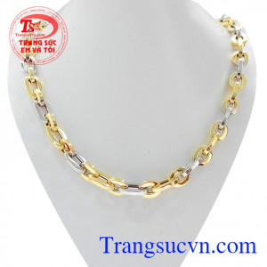 Dây chuyền nam phong cách mới là sản phẩm được chế tác theo công nghệ mới của Ý, kiểu dáng tinh tế, sang trọng