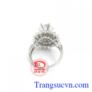 Nhẫn nữ vàng trắng đẹp