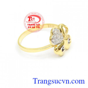 Nhẫn cỏ 4 lá xinh xắn bảo hành 6 tháng, giao hàng nhanh trên toàn quốc
