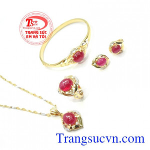 Bộ Trang Sức Ruby Sao Sáng vàng 10k gắn Ruby sao nhân tạo đẹp xinh,Bộ Trang Sức Ruby Sao Sáng