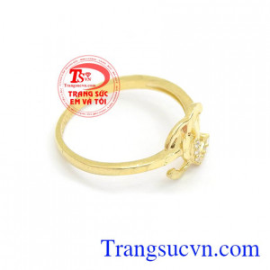 Nhẫn nữ sáng bóng đẹp