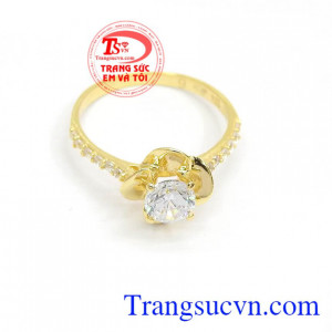 Nhẫn nữ 4 lá đẹp bảo hành 6 tháng, giao hàng nhanh trên toàn quốc