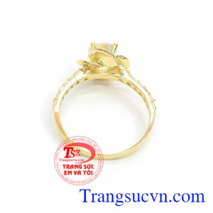 Nhẫn nữ 4 lá đẹp