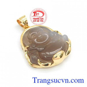 Mặt Nam Di Lặc Bọc Vàng An Yên vừa là trang sức mang nét cá tính mạnh mẽ, vừa có ý nghĩa phong thủy mang lại vui vẻ, may mắn, bình an