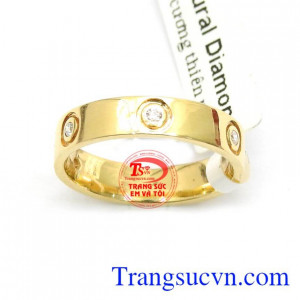 Nhẫn Nữ Kim Cương Vĩnh Cửu chế tác theo công nghệ cao đường nét sắc sảo, tinh tế, nhẹ nhàng cho phái đẹp