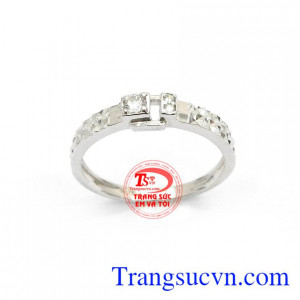 Nhẫn Nữ Đính Đá Phay Đẹp