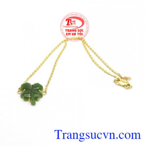 Lắc Chân Vàng Có May Mắn là món quà tặng đầy ý nghĩa cho người bạn yêu thương.