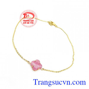 Lắc Chân Bình Yên May Mắn găn đá Ruby biểu tượng cho may mắn, thành công và hạnh phúc,