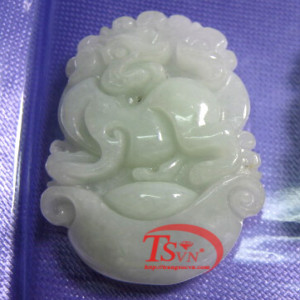 Tuổi Tuất- jadeite- jade