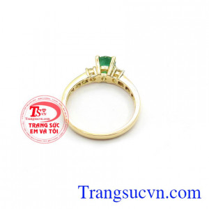 Nhẫn vàng Emerald thiên nhiên