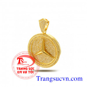 Mặt dây mạnh mẽ vàng tây.