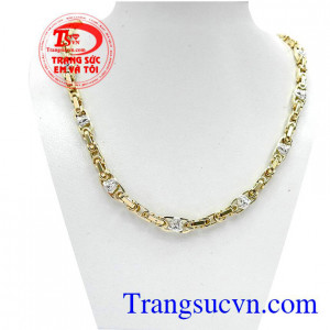 Dây chuyền Ý đẹp là sản phẩm dây chuyền nhập khẩu từ Ý theo công nghệ 3D mới, kiếu dáng thời trang, sang trọng.