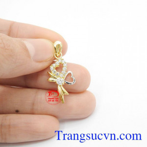 Mặt dây nơ quyến rũ