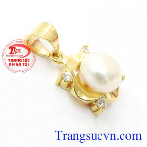 Sản phẩm bền đẹp, bảo hành uy tín, giao hàng toàn quốc,Mặt dây nữ độc đáo