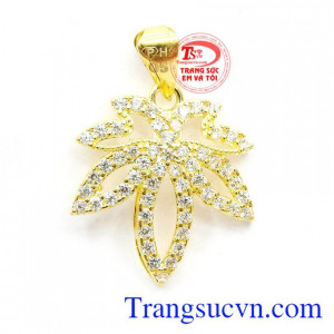 Mặt dây lá phong vàng 10k