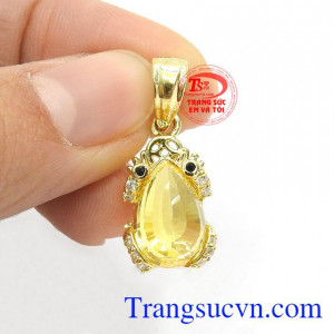 Mặt dây cóc ngậm kim tiền