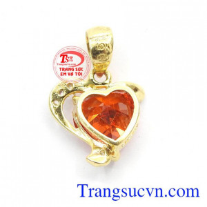 Mặt dây trái tim điệu đà