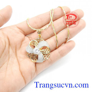 Bộ dây bông hoa sang trọng