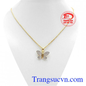 Bộ dây chuyền điệu đà