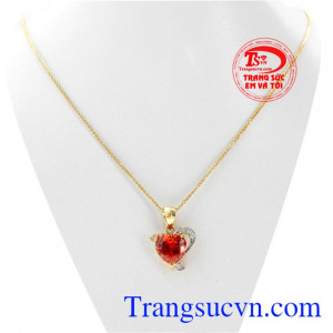 Bộ dây chuyền trái tim điệu đà