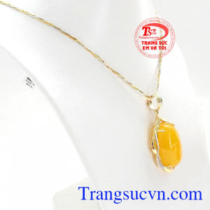 Bộ dây chuyền quý tộc