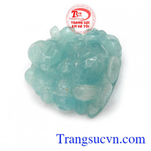 Công ty trang sức em và tôi chuyên cung cấp các sản phẩm vàng, chế tác 3D, sản phẩm bạc, đá quý, ngọc cẩm thạch, đá phong thủy, ngọc trai, giao hàng trên toàn quốc. Phật di lặc aquamarine