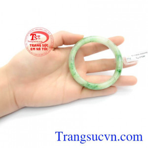 Vòng Ngọc Phỉ Thúy May Mắn