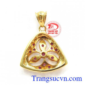 Mặt dây hoa ruby