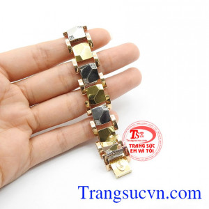 Lắc tay nam quyền lực