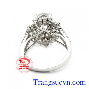 Nhẫn nữ sang trọng vàng 18k