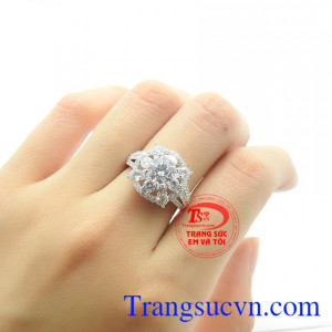 Nhẫn nữ trẻ trung vàng 18k