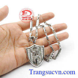 Bộ trang sức khiên rồng mạnh mẽ
